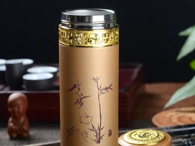PP水杯杯蓋粘接不銹鋼，用聚力牌無(wú)氣味環(huán)保膠水粘接案例！